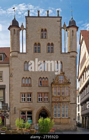 Tempelhaus, gotisches Patrizierhaus am historischen Marktplatz, Deutschland, Niedersachsen, Hildesheim Stockfoto