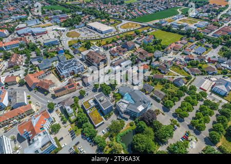 Aus der Vogelperspektive auf die kleine Stadt Pocking im niederbayerischen Kurdreieck Stockfoto