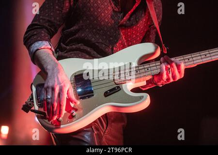 Kroatien, Zagreb, 221123. Fabrik der Kultur. Konzert der amerikanischen Hard-Rock-Band Halestorm. Foto: Nera Simic/CROPIX Copyright: XxNeraxSimicx halestorm tvornica4-221123 Credit: Imago/Alamy Live News Stockfoto