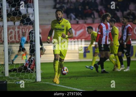 22. November 2023, Zamora, Castilla y Leon, Spanien: Zamora, Spanien, 22. November 2023: der Spieler von Villarreal CF, Jose Luis Morales (15), feiert am 22. November 2023 im Ruta de la Plata Stadion in Zamora, Spanien, das zweite Tor während der zweiten Runde des SM El Rey Cup 2023-24 zwischen Zamora CF und Villarreal CF. (Kreditbild: © Alberto Brevers/Pacific Press via ZUMA Press Wire) NUR REDAKTIONELLE VERWENDUNG! Nicht für kommerzielle ZWECKE! Stockfoto