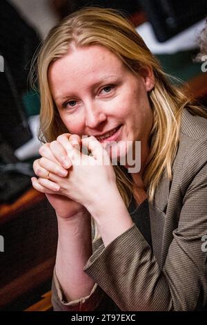 Brüssel, Belgien November 2023. Vooruit's Melissa Depraetere, Bild auf einer Plenartagung der Kammer im Bundesparlament in Brüssel am Donnerstag, den 23. November 2023. BELGA FOTO JASPER JACOBS Credit: Belga News Agency/Alamy Live News Stockfoto