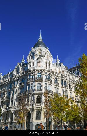 Madrid, Spanien, 18. November 2023, das Haus Gallardo in der Nähe des spanischen Platzes in Madrid Stockfoto