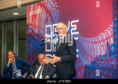 Turin (Italien) 23/2023 Carlos Tavares, CEO von Stellantis, anlässlich der Pressekonferenz zur Präsentation der Ausstellung „Drive Different“ Stockfoto