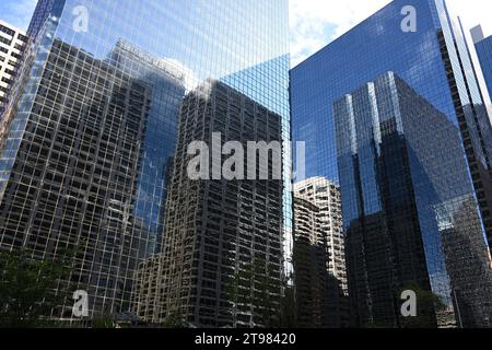 Wolkenkratzer von Calgary. Blick auf die Wolkenkratzer von Calgary. Stockfoto