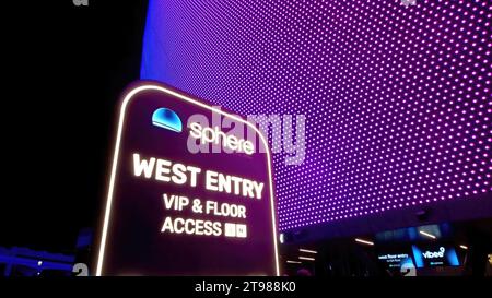 The Sphere Las Vegas at Night - LAS VEGAS, USA - OKTOBER 31. 2023 Stockfoto