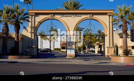 Paramount Pictures Studios in der Melrose Avenue in Hollywood - LOS ANGELES, USA - 5. NOVEMBER. 2023 Stockfoto