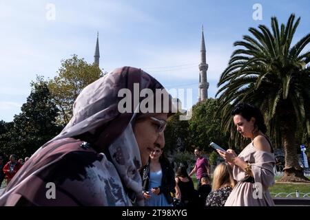 Türkei, Istanbul am 11.10.2022. Tourismus und Alltag in Istanbul, Türkei. Foto von Martin Bertrand. Turquie, Istanbul le 2022-10-11. Tourismus e Stockfoto