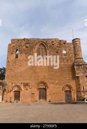 Kirche St. Peter und Paul und Sinan Pasa Moschee, Famagusta (türkisch Gazimagusa), Nordzypern Stockfoto