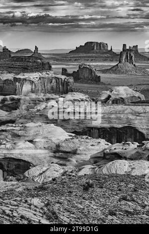 Monument Valley, von Hunts Mesa aus gesehen Stockfoto