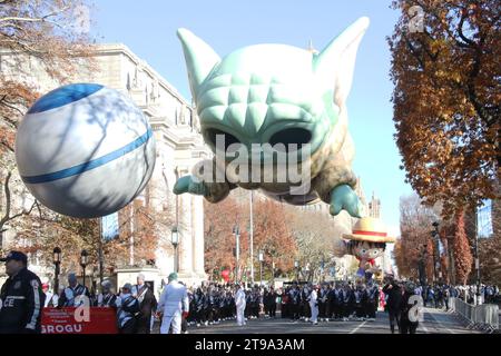 New York, NY, USA. November 2023. Grogu 2023 bei der Macy's Thanksgiving Day Parade am 23. November 2023 in New York City. Quelle: Rw/Media Punch/Alamy Live News Stockfoto