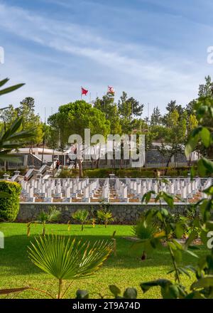 Bogazkoy, Kyrenia (Girne), Nordzypern - 24. Oktober 2023: Militärfriedhof Boğaz (Türkisch Boğaz Şehitliği) Stockfoto