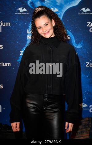 Betty Taube bei der Premiere der Produktion Legenden des Nachthimmels im Zeiss-Großplanetarium. Berlin, 23.11.2023 *** Betty Taube bei der Premiere der Produktion Legends of the Night Sky im Zeiss Großplanetarium Berlin, 23 11 2023 Foto:Xn.xKubelkax/xFuturexImagex Legenden 3129 Credit: Imago/Alamy Live News Stockfoto