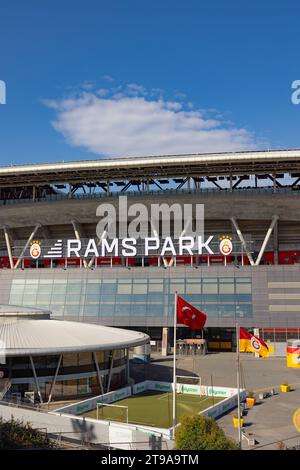 Rams Park oder Galatasaray Ali Sami Yen Stadium in Istanbul. Istanbul Turkiye - 10.28.2023 Stockfoto