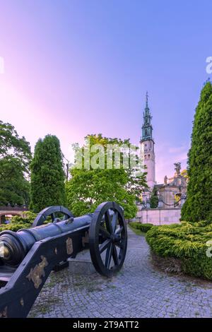 Czestochowa, Polen – 19. Juli 2023: Kloster und Kirche Jasna Gora. Polnisch-katholische Wallfahrtsstätte mit Schwarzer Madonna in Tschenstochau in Polen. Stockfoto