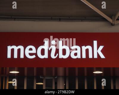 Australien, Canberra, 16. November 2023. Schild für die Medibank-Filiale Stockfoto