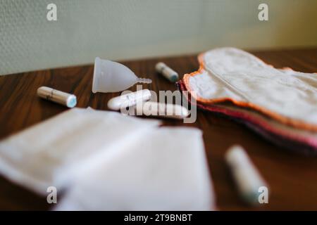 Hygiene- und Menstruationsprodukte für Frauen Stockfoto