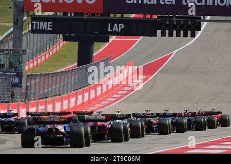 Austin, USA. Oktober 2023. Starten Sie am 22. Oktober 2023 in Austin, USA, den Grand Prix der USA auf dem Circuit of the Americas. (Foto von HOCH ZWEI) Credit: dpa/Alamy Live News Stockfoto