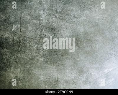 Zerkratzter alter, schmutziger Beton. Zement- oder sandstaubige Wandoberfläche. Hochauflösender abstrakter Texturhintergrund. Stockfoto