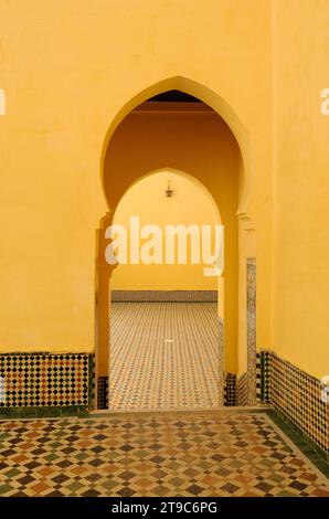 Mausoleum von Mulay Ismail (17.-18.. Jahrhundert). Meknes (Weltkulturerbe), Marokko. Stockfoto