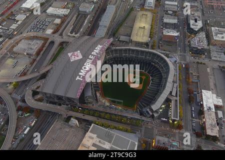 Eine allgemeine Gesamtansicht des T-Mobile Parks, Donnerstag, 26. Oktober 2023, in Seattle. Stockfoto