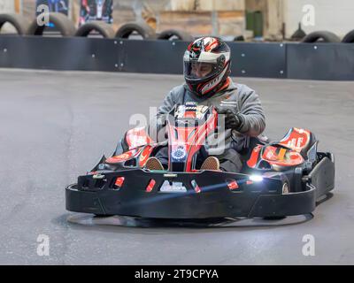 British Indoor Karting Championship 2023: Das große Finale und die Krönung der 5 britischen Meister fand im TeamSport Warrington Multi-Level 1000 statt Stockfoto