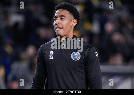 Breda, Niederlande. November 2023. BREDA, NIEDERLANDE - 24. NOVEMBER: Jaron Vicario vom FC den Bosch trifft beim niederländischen Keuken Kampioen Divisie Spiel zwischen NAC Breda und FC den Bosch am 24. November 2023 im Rat Verlegh Stadion in Breda, Niederlande. (Foto von Gabriel Calvino Alonso/Orange Pictures) Credit: Orange Pics BV/Alamy Live News Stockfoto