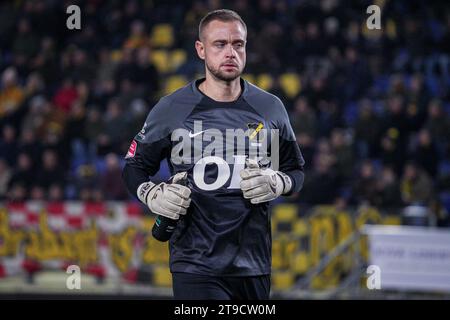 Breda, Niederlande. November 2023. BREDA, NIEDERLANDE - 24. NOVEMBER: Torhüter Roy Kortsmit vom NAC Breda trifft am 24. November 2023 im Rat Verlegh Stadion in Breda, Niederlande beim niederländischen Keuken Kampioen Divisie Spiel zwischen NAC Breda und FC den Bosch auf. (Foto von Gabriel Calvino Alonso/Orange Pictures) Credit: Orange Pics BV/Alamy Live News Stockfoto