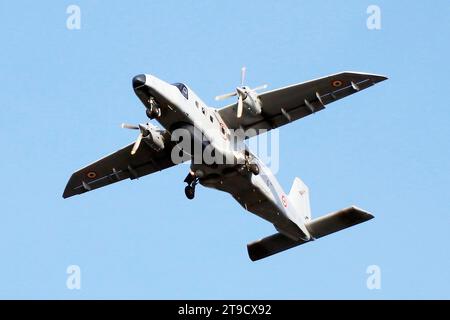 kochi, kerala, indien - 22. märz 2023 Nabel und Luftwaffe fliegen am Himmel Stockfoto