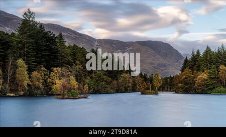 Herbst in Glencoe Lochan, Schottland Stockfoto