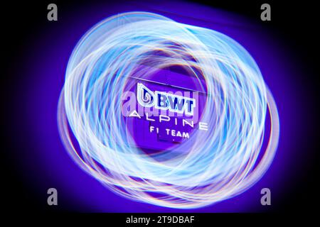 Las Vegas, USA. November 2023. BWT Alpine F1 Team Logo, F1 Grand Prix von Las Vegas auf dem Las Vegas Strip Circuit am 15. November 2023 in Las Vegas, USA. (Foto von HOCH ZWEI) Credit: dpa/Alamy Live News Stockfoto