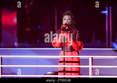 Las Vegas, USA. November 2023. Andra Day, F1 Grand Prix von Las Vegas auf dem Las Vegas Strip Circuit am 15. November 2023 in Las Vegas, USA. (Foto von HOCH ZWEI) Credit: dpa/Alamy Live News Stockfoto