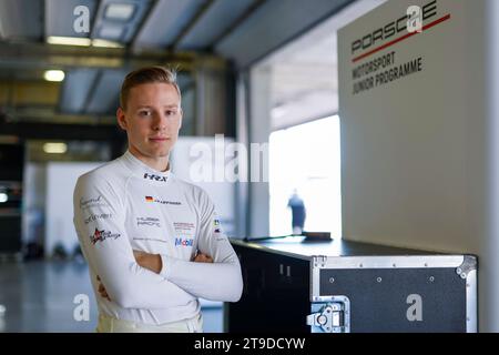 Porsche Motorsport Junior Shootout 2023, Johannes Kapfinger (D), Porsche Sports Cup Schweiz Stockfoto