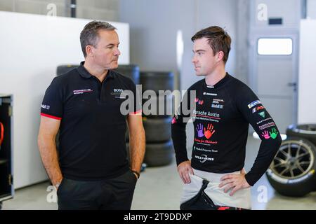 Porsche Motorsport Junior Sighting 2023, Sascha Maassen (Porsche Junior Coach), Porsche Motorsport Junior Shootout 2023, Riley Dickinson (USA), Porsche Carrera Cup Nordamerika (lr) Stockfoto