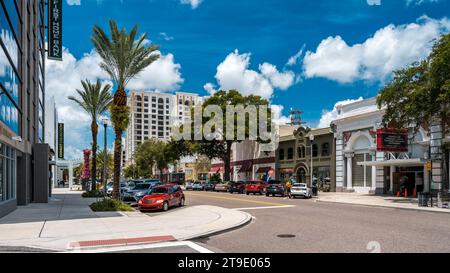 St. Petersburg, Florida, USA - Gebäude entlang der Central Avenue Stockfoto