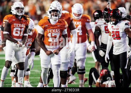 24. November 2023: Texas Longhorns Savion Red (17) in Aktion während des NCAA Football-Spiels zwischen der Texas Tech University im Darrell K. Royal Texas Memorial Stadium. Austin, Texas Mario Cantu/CSM Stockfoto