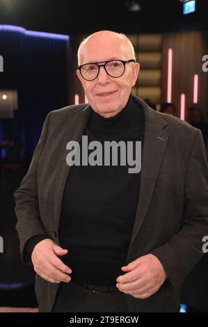 Köln, Deutschland. November 2023. Ehemaliger Fußballtrainer reiner Calmund als Gast in der WDR Talkshow Kölner Treff Credit: Horst Galuschka/dpa/Horst Galuschka dpa/Alamy Live News Stockfoto