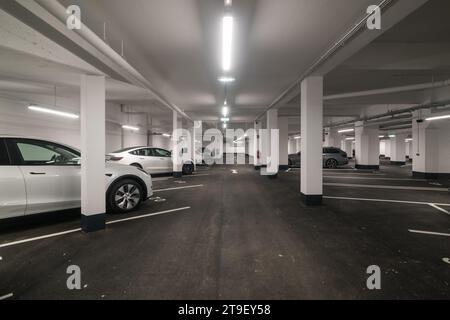 Wien, APCOA Garage Naschmarkt, Renovierung 2023 // Wien, APCOA Naschmarkt Parkplatz Stockfoto