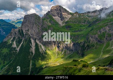 Tolle Bergtour zum Tobermann Gipfel in Vorarlberg Österreich ab Schoppernau Stockfoto