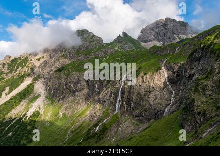 Tolle Bergtour zum Tobermann Gipfel in Vorarlberg Österreich ab Schoppernau Stockfoto