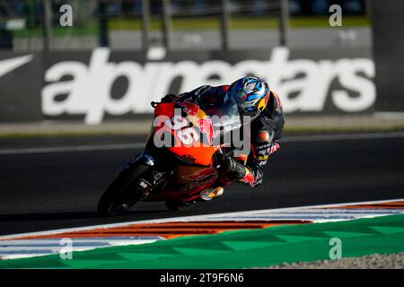 Valencia, Spanien. November 2023. Freies Training Motul Grand Prix von Comunitat Valenciana von MotoGP auf dem Ricardo Tormo Circuit. 24. November 2023 im Bild: Moto3 Daniel Holgado Rueda de prensa antes del Gran Premio de MotoGP de la Comunidad Valenciana en el Circuito Ricardo Tormo. 24 de Noviembre de 2023 POOL/MotoGP.com/Cordon Pressebilder sind nur für redaktionelle Zwecke bestimmt. Obligatorischer Vermerk: © MotoGP.com Credit: CORDON PRESS/Alamy Live News Stockfoto