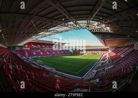 Bristol, Großbritannien. November 2023. Eine allgemeine Ansicht von Ashton Gate während des Sky Bet Championship Matches Bristol City gegen Middlesbrough in Ashton Gate, Bristol, Großbritannien, 25. November 2023 (Foto: Craig Anthony/News Images) in Bristol, Großbritannien am 25. November 2023. (Foto: Craig Anthony/News Images/SIPA USA) Credit: SIPA USA/Alamy Live News Stockfoto