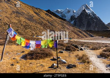 Kanchenjunga South Base Camp Trekking im Himalaya von Oktang, Taplejung, Nepal Stockfoto