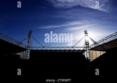 Ein allgemeiner Blick aus dem Boden vor dem Sky Bet Championship Match in Deepdale, Preston. Bilddatum: Samstag, 25. November 2023. Stockfoto