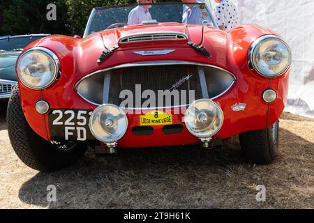 Austin Healey 3000 bei einem Oldtimer-Treffen in Yarmouth auf der Isle of Wight, England Stockfoto