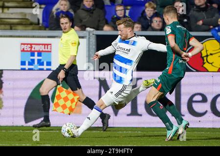 Zwolle, Niederlande. November 2023. ZWOLLE, NIEDERLANDE - 25. NOVEMBER: Ferdy Druijf von PEC Zwolle während des niederländischen Eredivisie-Spiels zwischen PEC Zwolle und RKC Waalwijk im MAC3PARK Stadion am 25. November 2023 in Zwolle, Niederlande. (Foto von Andre Weening/Orange Pictures) Credit: Orange Pics BV/Alamy Live News Stockfoto