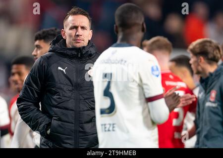 Enschede, Niederlande. November 2023. ENSCHEDE, NIEDERLANDE - 25. NOVEMBER: Luuk de Jong von PSV nach dem niederländischen Eredivisie-Spiel zwischen FC Twente und PSV am 25. November 2023 in de Grolsch Veste in Enschede, Niederlande (Foto: Joris Verwijst/Orange Pictures) Credit: Orange Pics BV/Alamy Live News Stockfoto