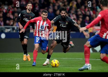 Madrid, Spanien. November 2023. Madrid Spanien; 25.11.2023; Atletico de Madrid schlägt Mallorca 1-0 am 14. Spieltag des spanischen Fußballs. Das Spiel wurde im Civitas Metropolitano Stadion in Madrid, der Hauptstadt des Königreichs Spanien, wiedergegeben. Das Siegertor stammt von Antonine Griezmann und wurde damit der zweitbeste Torschütze in der Geschichte des Colchoneros Atletico de Madrid Tores von Griezmann 64' Credit: Juan Carlos Rojas/dpa/Alamy Live News Stockfoto