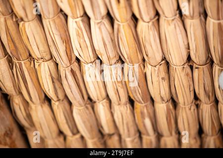 Peruanische Strohdecke aufgereiht Stockfoto