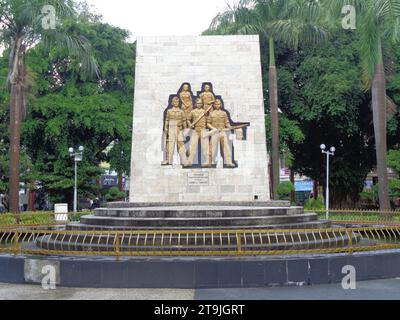 TRIP (Tentara Republik Indonesien Pelajar) Denkmal in Kediri. REISE bedeutet Studentenarmee der indonesischen republik. Stockfoto