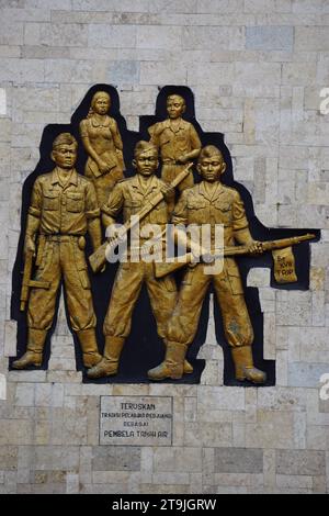 TRIP (Tentara Republik Indonesien Pelajar) Denkmal in Kediri. REISE bedeutet Studentenarmee der indonesischen republik. Stockfoto